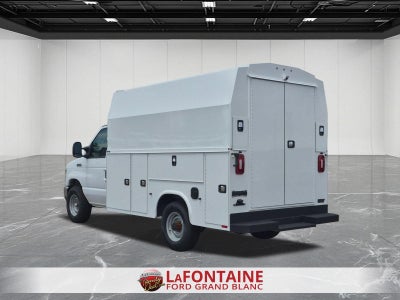 2027 Ford E-350SD Base Cutaway
