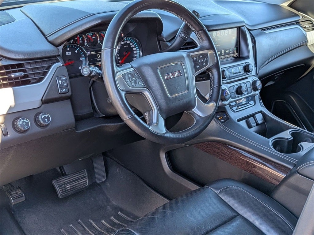 2017 GMC Yukon SLT
