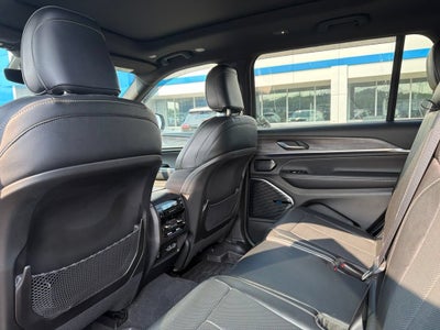 2023 Jeep Grand Cherokee L Overland 4x4