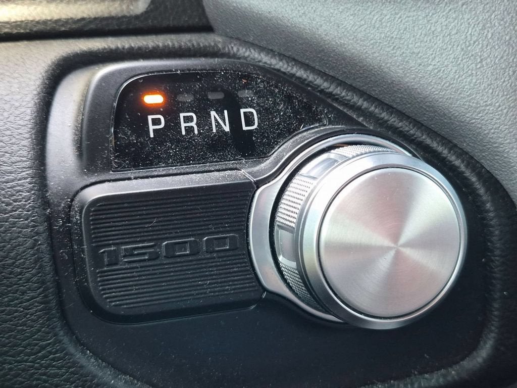 2022 RAM 1500 Laramie Crew Cab 4x2 5'7" Box