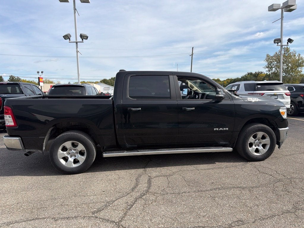 2020 RAM 1500 Big Horn Crew Cab 4x4 5'7" Box