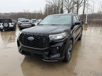 2025 Ford Explorer ST-Line