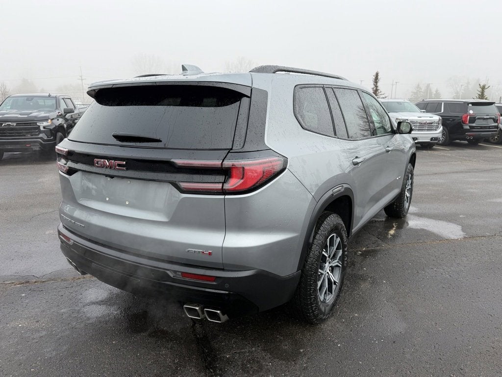 2024 GMC Acadia AT4