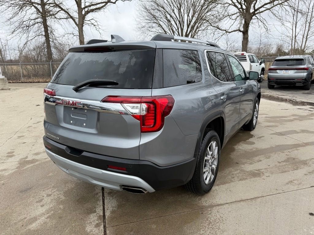 2021 GMC Acadia SLT