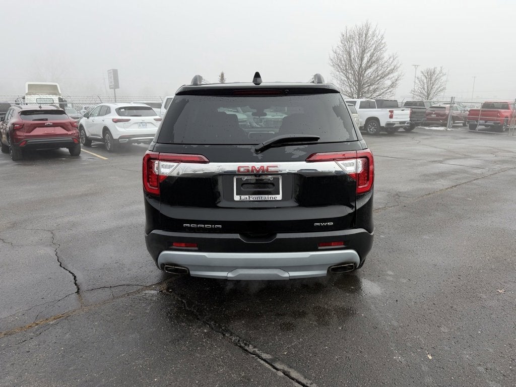 2023 GMC Acadia SLE