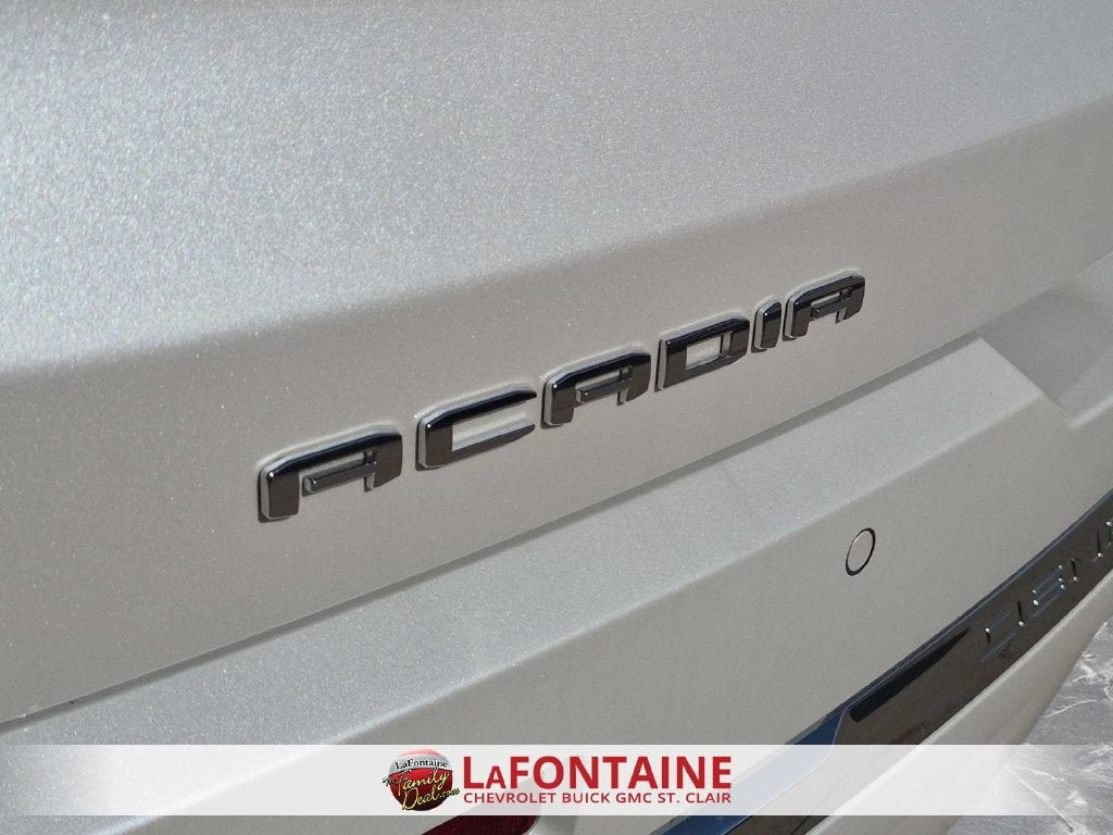 2023 GMC Acadia Denali
