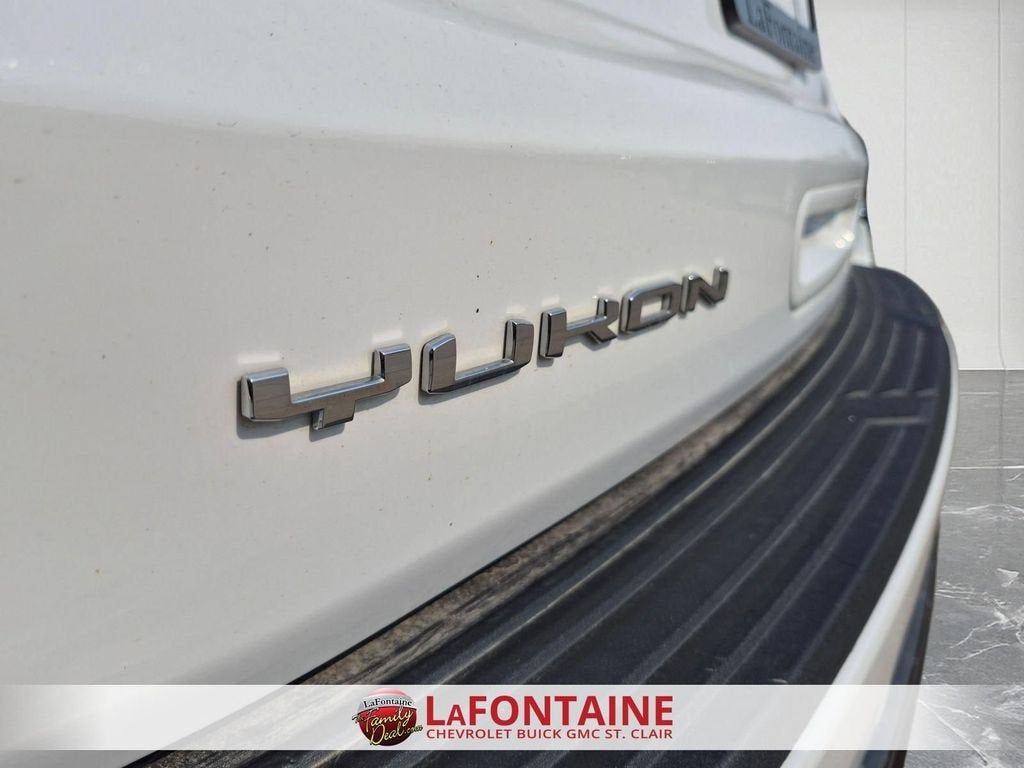 2021 GMC Yukon XL AT4
