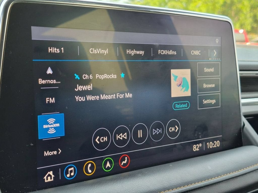 2021 GMC Yukon XL AT4