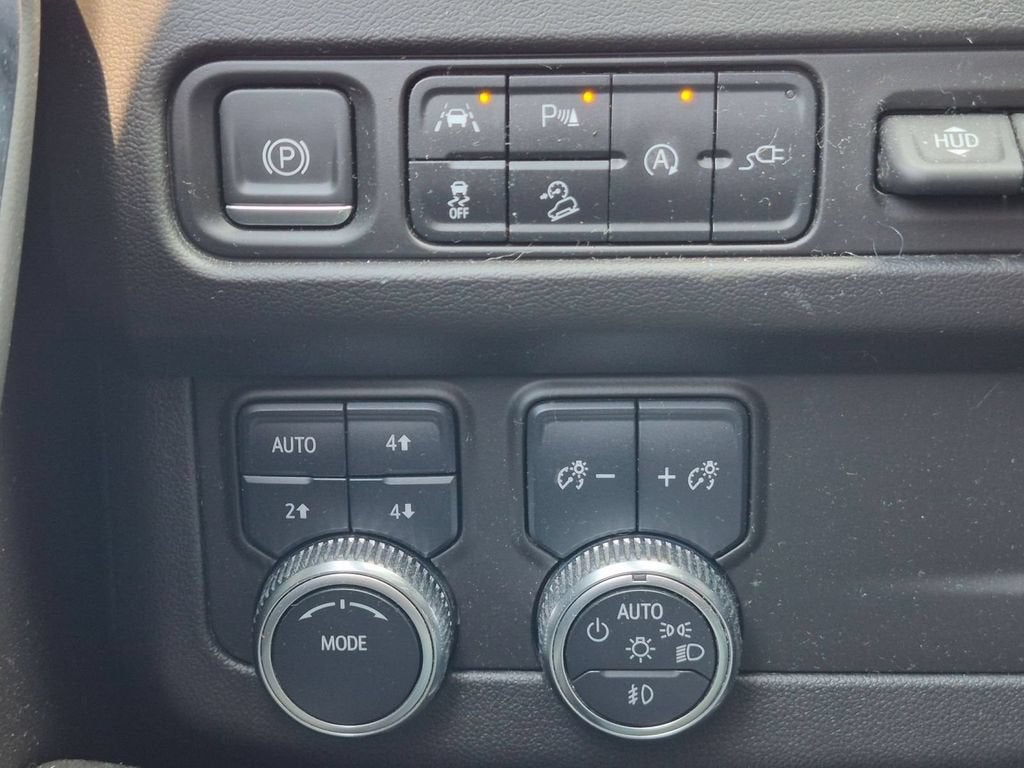 2021 GMC Yukon XL AT4