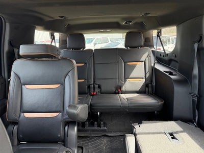 2022 GMC Yukon XL AT4