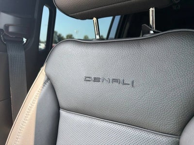 2023 GMC Yukon XL Denali