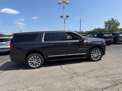 2023 GMC Yukon XL Denali