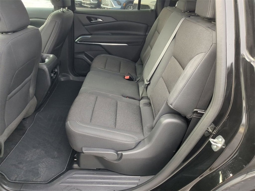 2024 Chevrolet Traverse LS