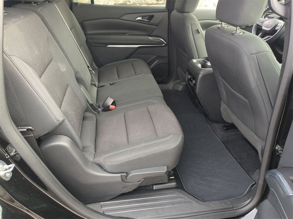 2024 Chevrolet Traverse LS