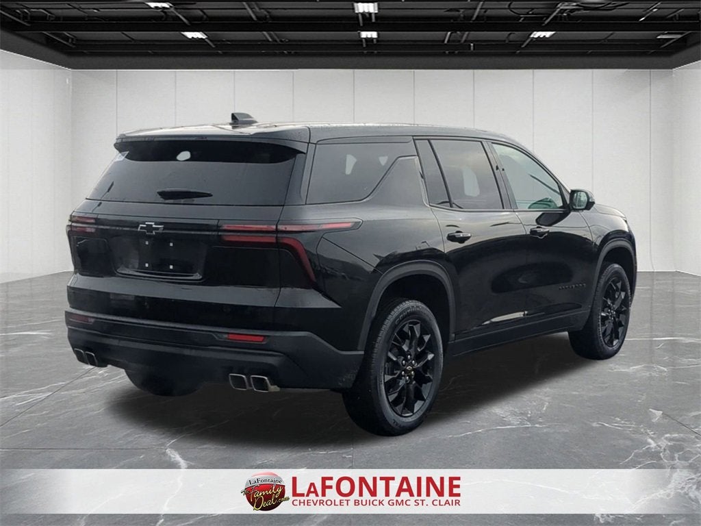 2024 Chevrolet Traverse LS
