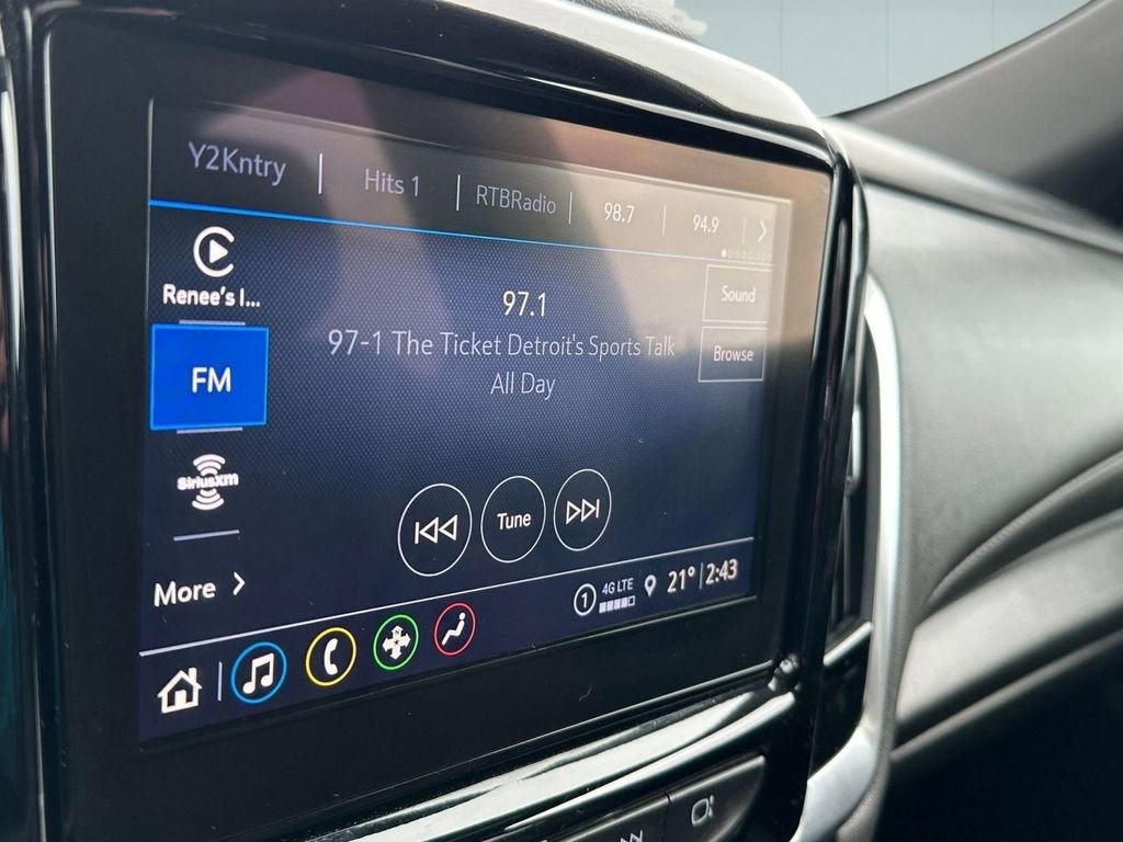 2023 Chevrolet Traverse LT Cloth