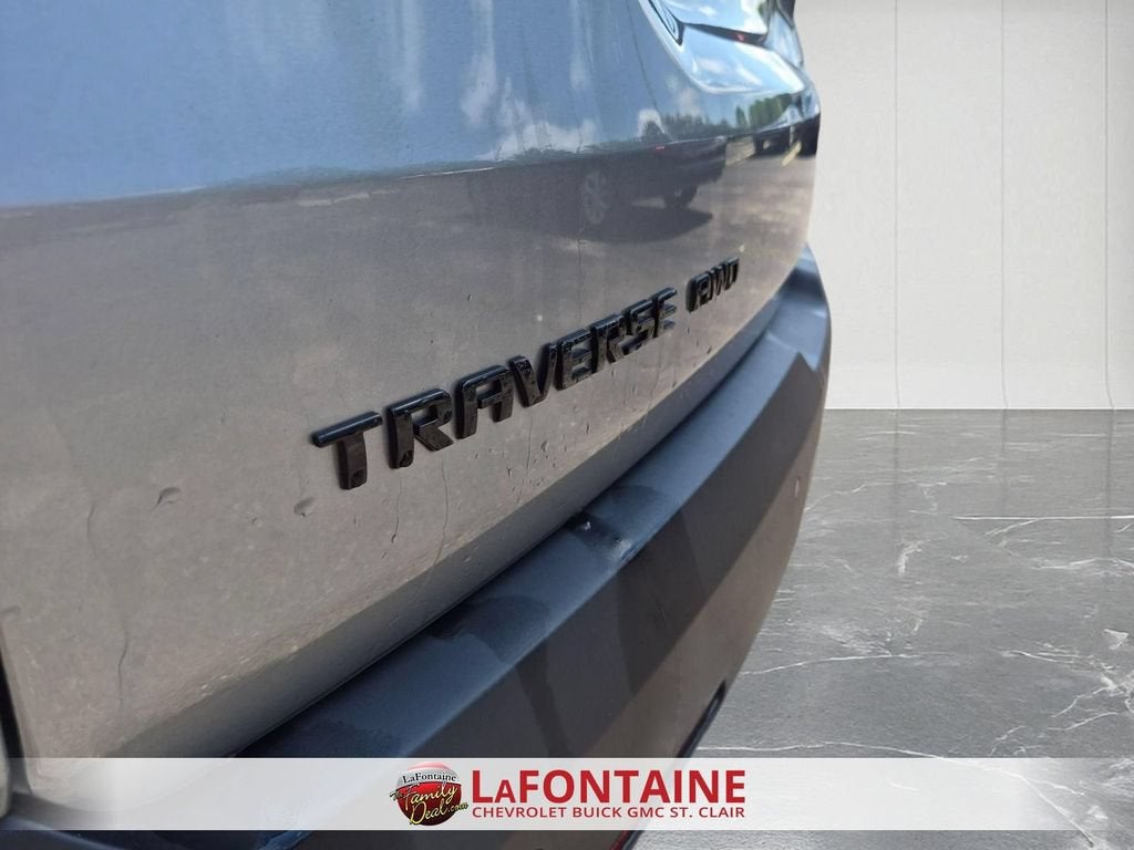 2023 Chevrolet Traverse RS