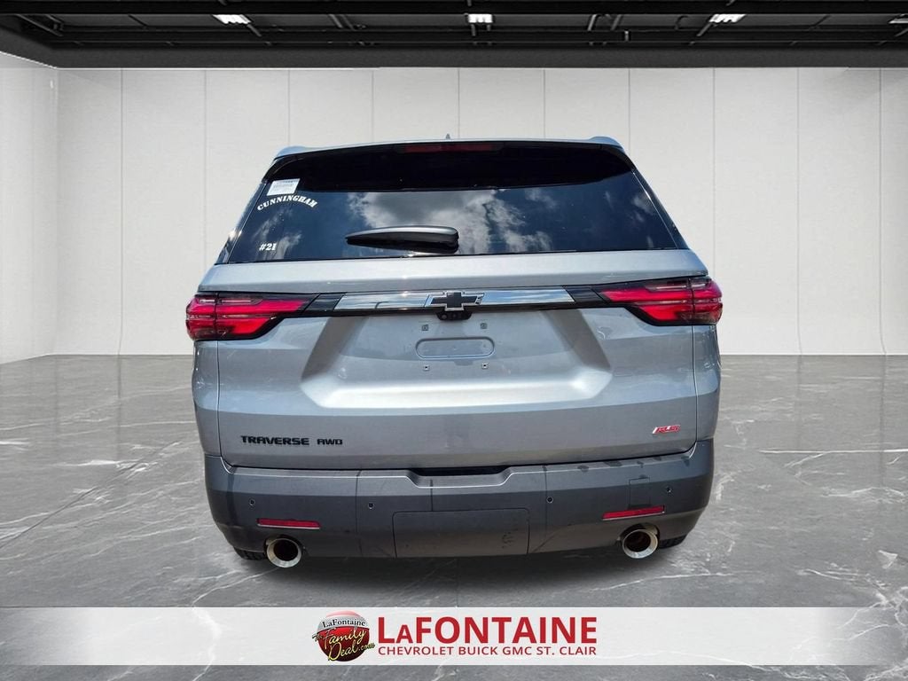 2023 Chevrolet Traverse RS