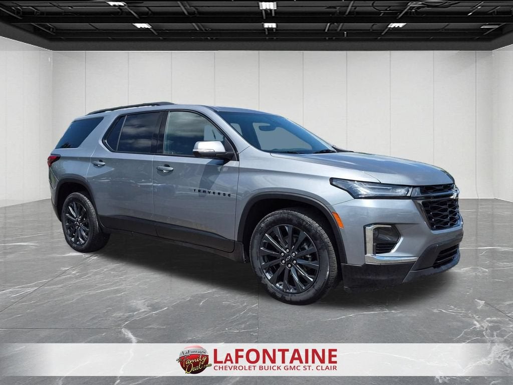 2023 Chevrolet Traverse RS