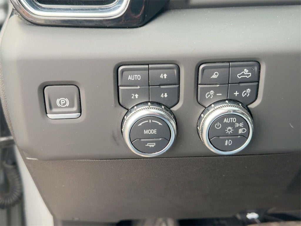 2025 GMC Sierra 3500 HD Denali