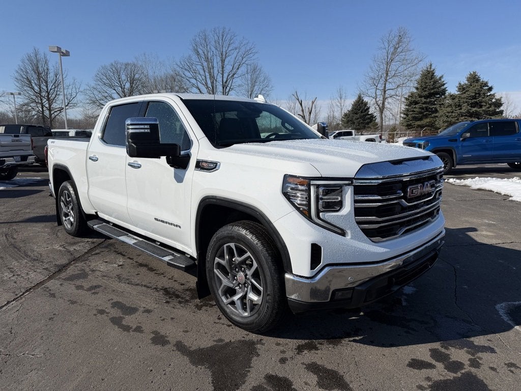 2024 GMC Sierra 1500 SLT