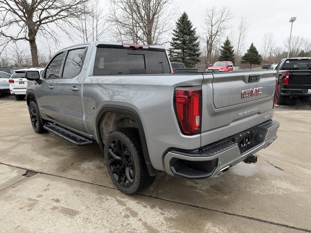2024 GMC Sierra 1500 AT4