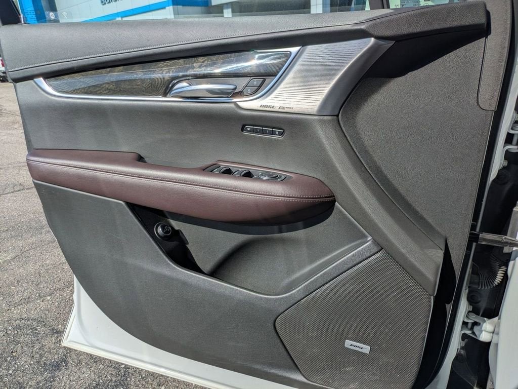 2022 Cadillac XT6 Premium Luxury