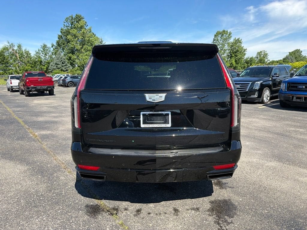 2023 Cadillac Escalade Sport Platinum