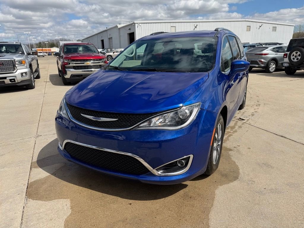 2020 Chrysler Pacifica Touring L Plus