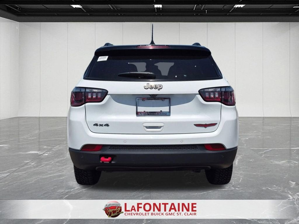 2025 Jeep Compass Trailhawk 4x4