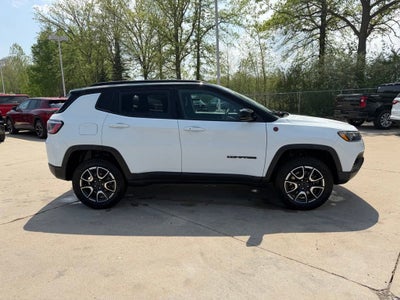 2025 Jeep Compass Trailhawk 4x4