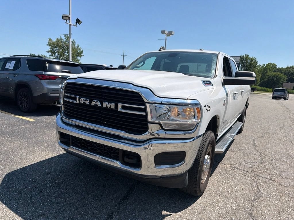 2019 RAM 2500 Big Horn Crew Cab 4x4 8' Box