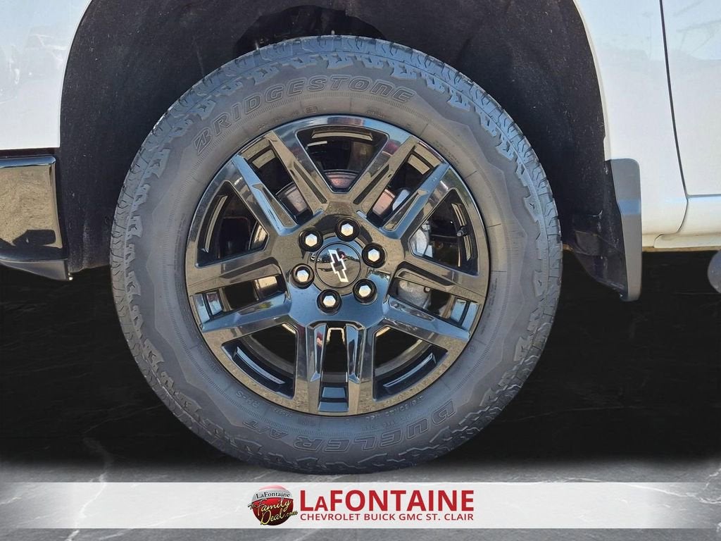 2022 Chevrolet Silverado 1500 Custom Trail Boss