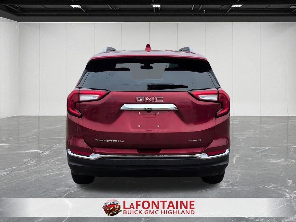 2023 GMC Terrain SLT