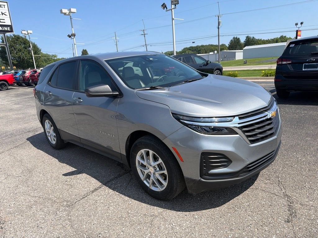2024 Chevrolet Equinox LS