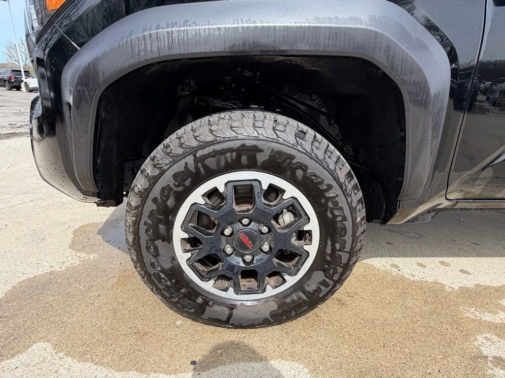 2025 Toyota Tacoma 4WD SR