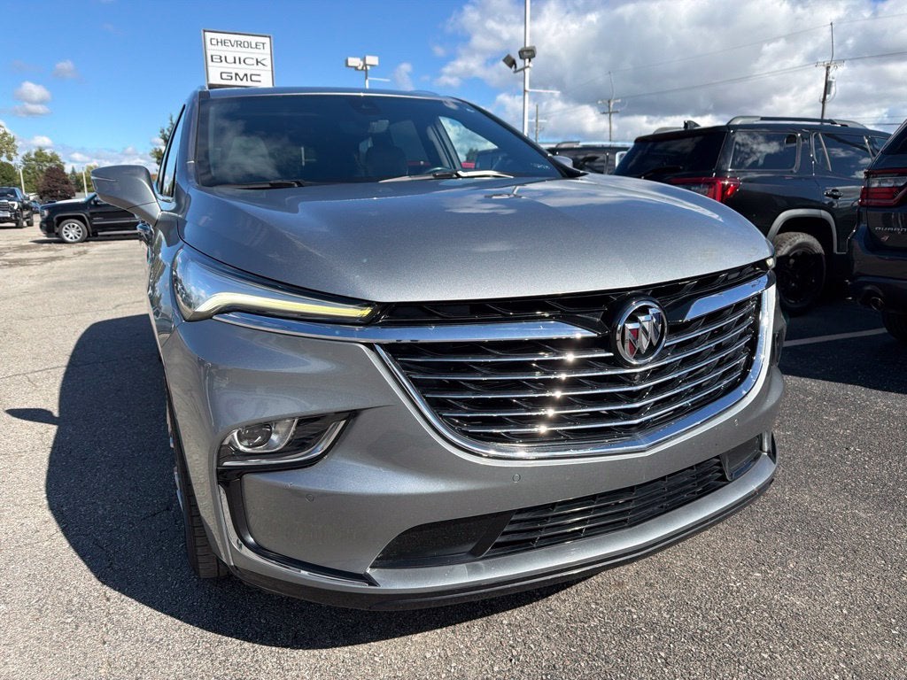 2024 Buick Enclave Essence