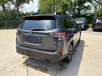 2025 Subaru Forester Premium
