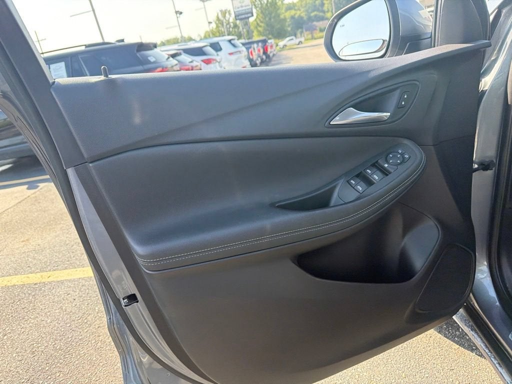 2020 Buick Encore GX Select