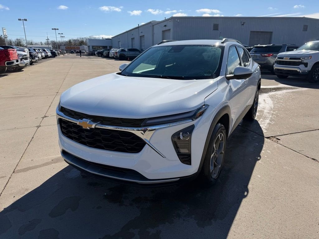 2024 Chevrolet Trax LT