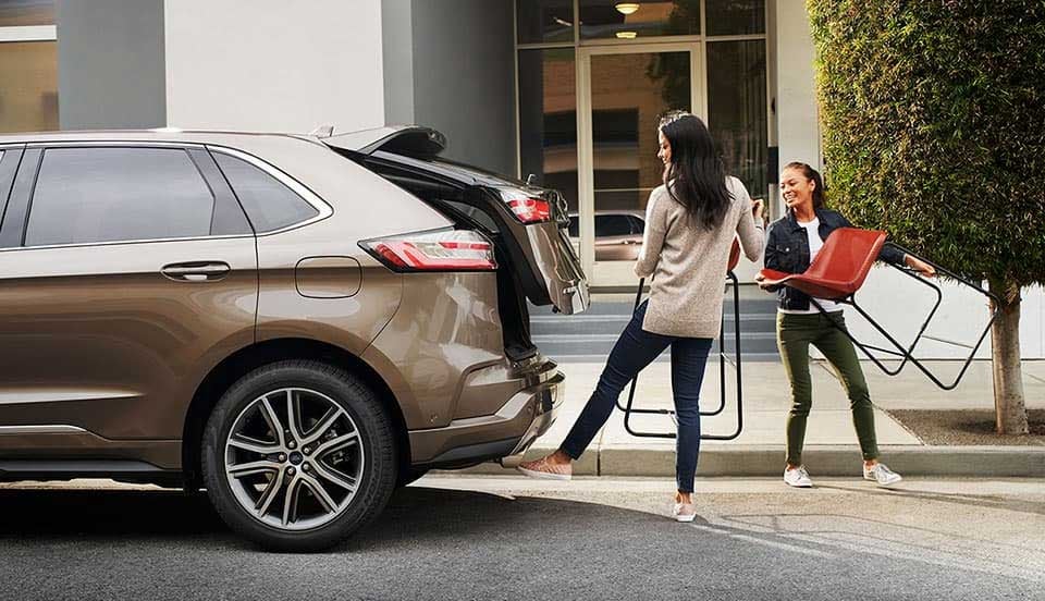 Ford Courtesy Transportation Program at LaFontaine Ford St Clair in Saint Clair MI